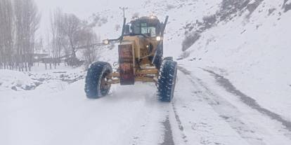 Van'da 264 yerleşim yeri yolu ulaşıma kapandı