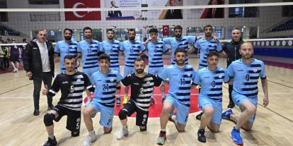 Gençlik Merkezi Erkek  Voleybol takımında büyük başarı