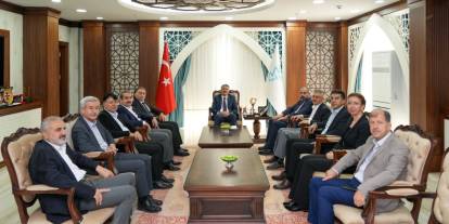 Rektör ve sendikacılardan Vali Ali Çelik'e ziyaret