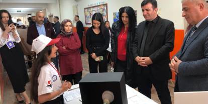 Hakkari SPK'da TÜBİTAK 4006 Fuarına büyük ilgi