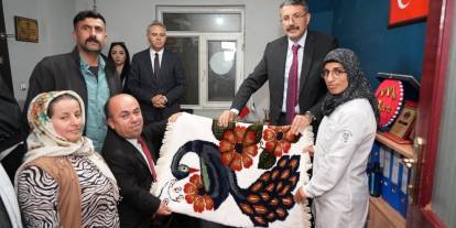 Vali Ali Çelik’ten engellilere anlamlı ziyaret