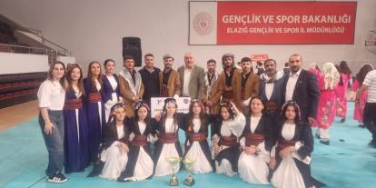 Hakkari'de iki kulüp bölge birincisi oldu