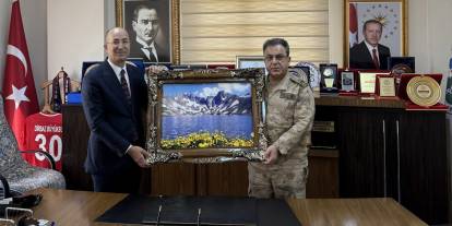 Tuğgeneral Çarıkcıoğlu’ndan Esendere’ye Ziyaret