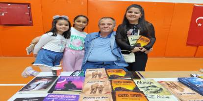 Minel, Devrim ve Jinda Kitap fuarında