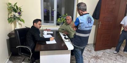 Gece mesaisinde su arızasına müdahale