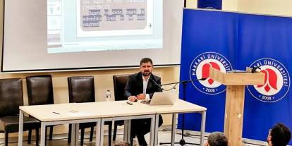 Hakkari'de  “Fıkıh Penceresinden Birey ve Aile Mahremiyeti” Semineri düzenlendi