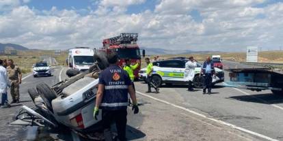 Van Başkale'de trafik kazası 1 ölü, 3 yaralı