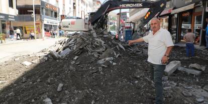 Hakkari’de kaldırım seferberliği başladı