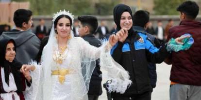Trabzonlu Kadın Polis Hakkari’ye veda etti