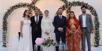 iş adamı Ölmez'in kızı düğününde bir ilk