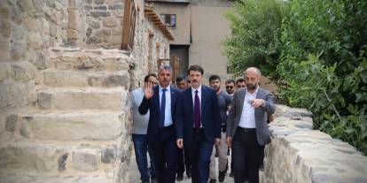 Kaymakam Cebeci’den Tarihi Taş Evler’e ziyaret