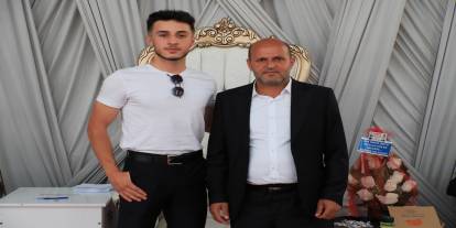 Kaçar Ailesinin Mutlu Günü