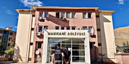 Hakkâri'de aranan 15 şahıs yakalandı