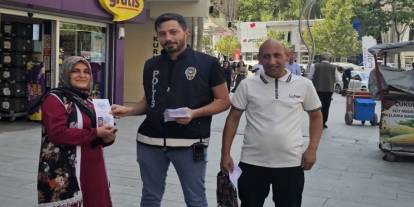 Hakkari polisi bilgilendirmeye devam ediyor