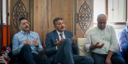 Vali Çelik, Güldal ailesinin taziyesine katıldı