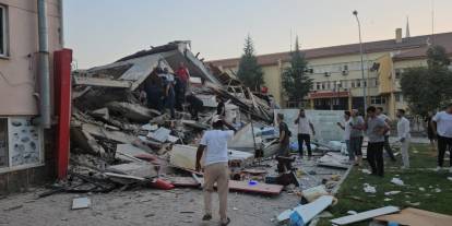 Balıkesir Sındırgı depreminde son durum