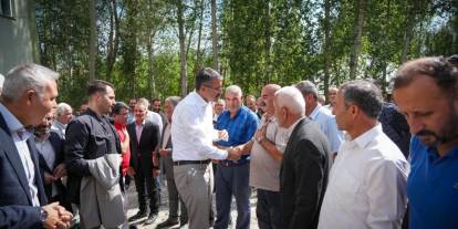 Vali Ali Çelik, acılı ailenin yanında