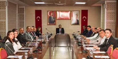 Hakkari’de katı atık yönetimi ele alındı