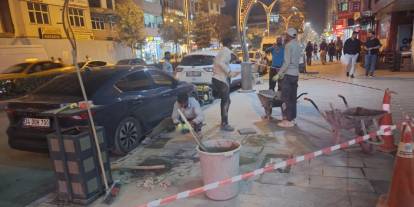 Hakkari’de kaldırım yenileme çalışmaları başladı
