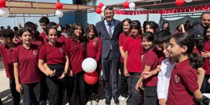 Hakkâri’de İlköğretim Haftası coşkusu