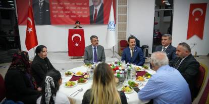 Vali Çelik, Gazi aileleriyle bir araya geldi