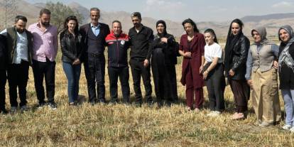 Yüksekova’da kadın arıcılara yüzde 70 hibeyle kovan desteği
