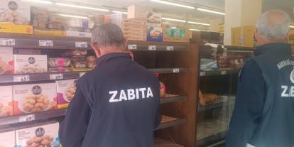 Hakkari’de zincir marketlere zabıta denetimi