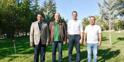 Hakkarili Başkanlar Müdür Aydın’ı ziyaret etti