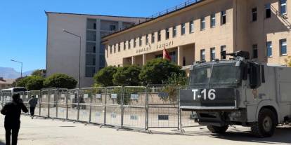Yüksekova'daki bıçaklı saldırıda 4 tutuklama