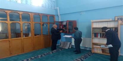 Hakkari'deki camilerde kitaplık çalışması tamamlandı