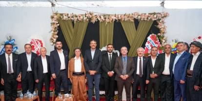 Zibek ailesinden örnek düğün: Hediye ve takı kabul edilmedi
