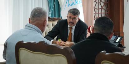 Vatandaşın talebi makamdan çıkıyor: Vali dinliyor