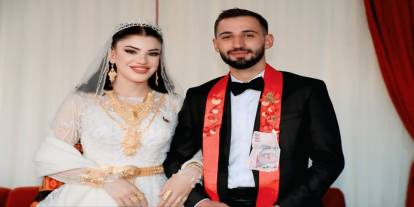 Erik Ailesinin Görkemli Düğünü