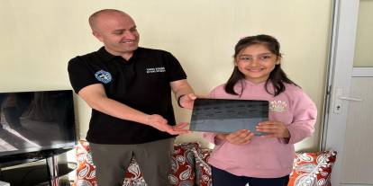 Görme Engelli Gülşen’in eğitim sevinci gözyaşlarına karıştı