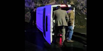 Hakkari tünel girişinde kaza 1 yaralı