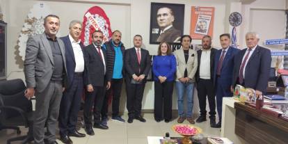 AK Parti heyetinden HGD'ye ziyaret