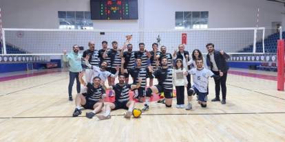 Hakkari Gençlik Merkezi Lideri Devirdi!