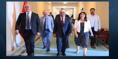 DEM Parti Heyeti İmralı'ya gitti