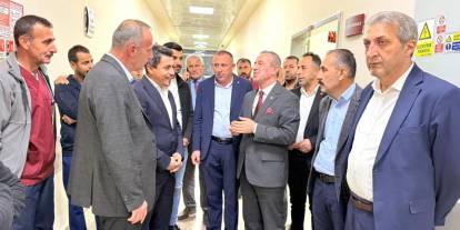 Başkan Kaya, Yüksekova Devlet Hastanesini ziyaret etti