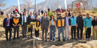 Yeşil Vatan İçin Hakkâri’de Fidan Seferberliği