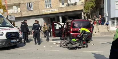 Hakkari'de trafik kazası 1 yaralı