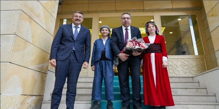 bakan.jpg