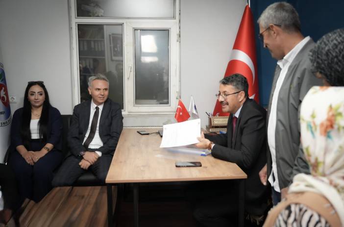 grfaqisx0akhhyf.jpeg