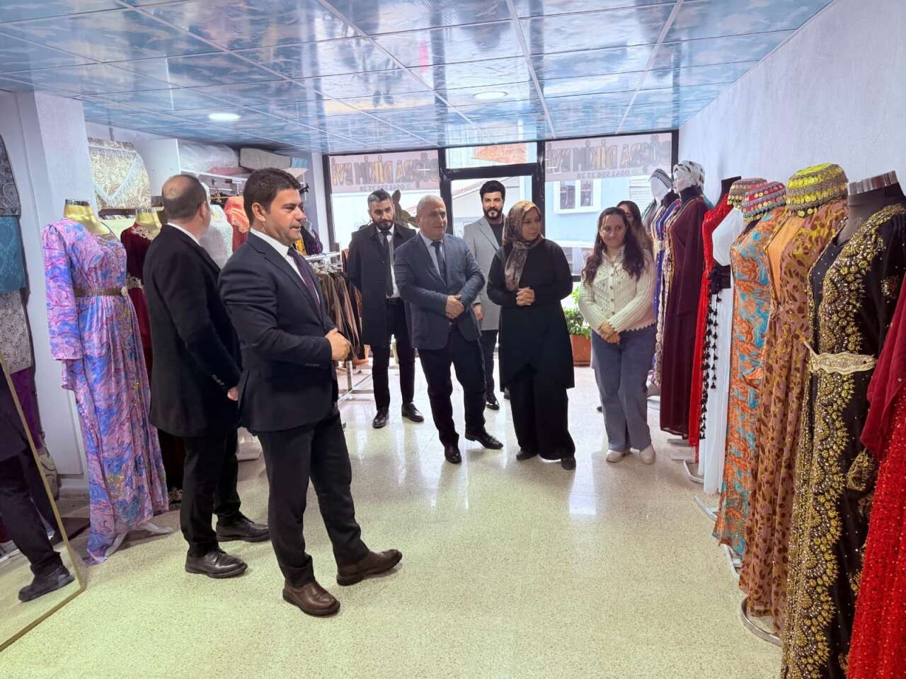 56939d57-1550-46ac-bad3-55e042a4f91e