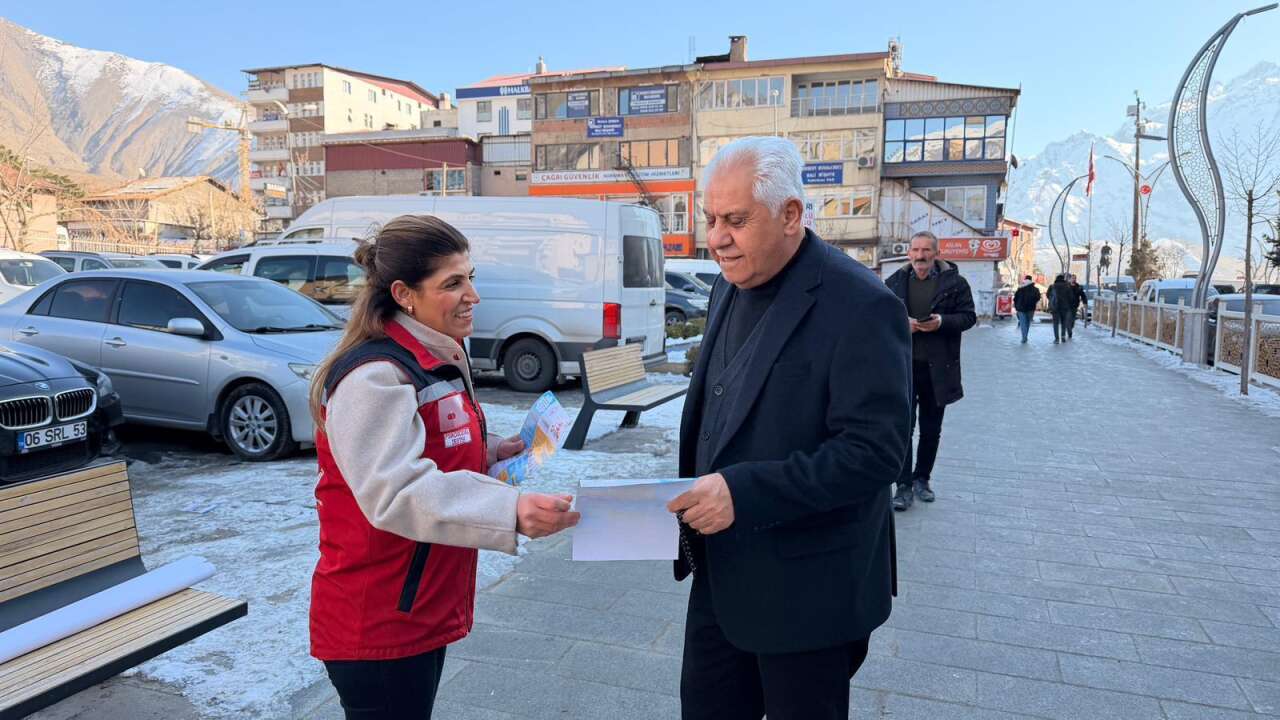 aile-ve-sosyal-hizmetler-bakanligi-tarafindan-hazirlanan-dijital-dunyada-cocuk-haklari-sozlesmesinin-duyurulmasi-amaciyla-il-mudurlugumuz-tarafindan-bilgilendirme-standi-kuruldu