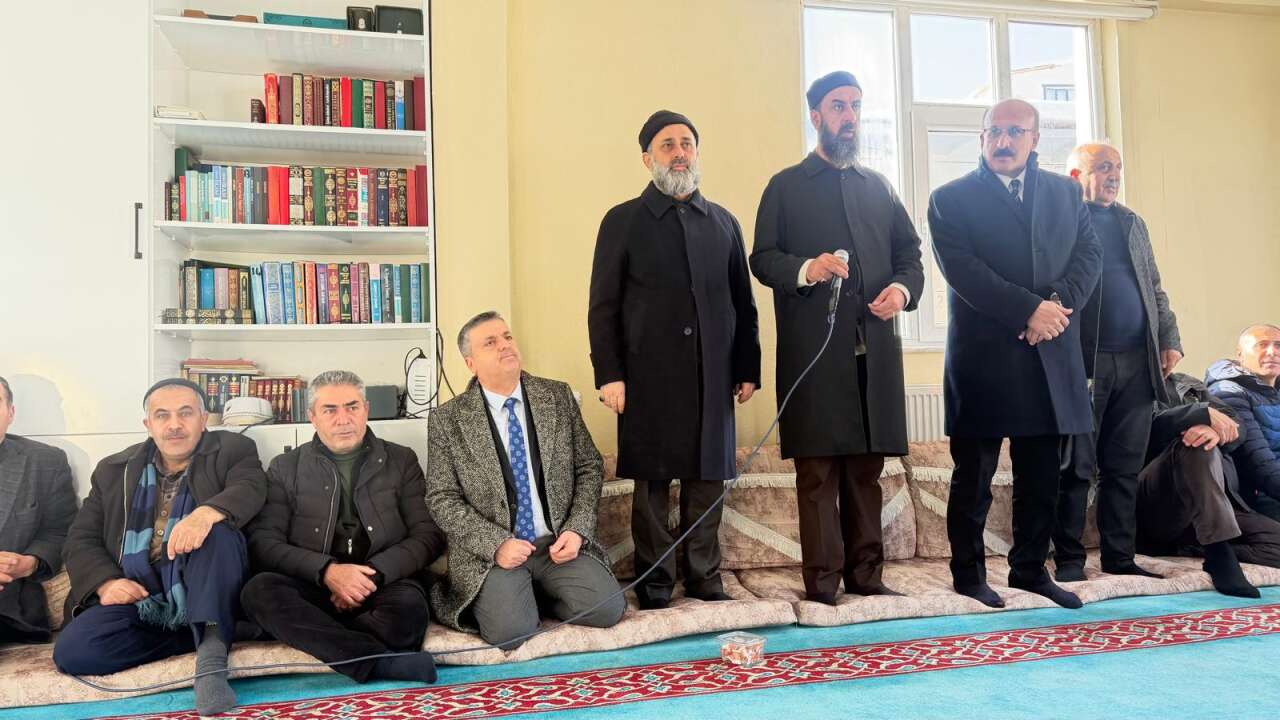 2d818398-dee7-46b4-af7b-bbaeefd205b8