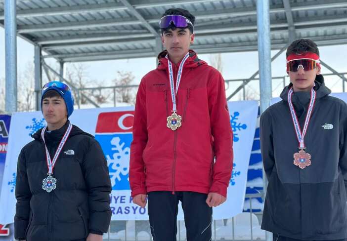 a829f046-d4df-4f5d-a2a5-f162fe56af62