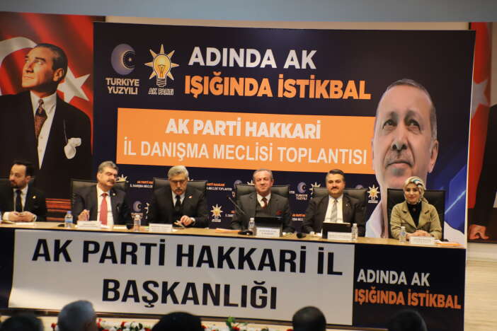 ak-parti-danisma-toplantisi