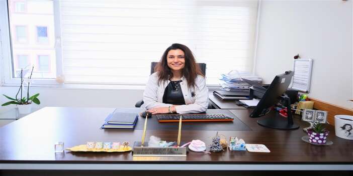 dis-sagligi-agiz-bakimi-dunya-oral-saglik-gunu-dis-hekimi-dis-curugu-dis-eti-hastaliklari-koruyucu-dis-hekimligi-genel-saglik-halk-sagligi