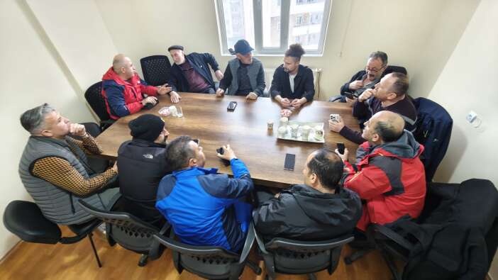 52b9394d-5326-4e48-ad43-8c7f356295f7